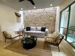 Casa Verde Maya