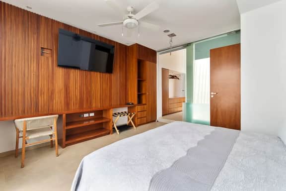 Villa R4